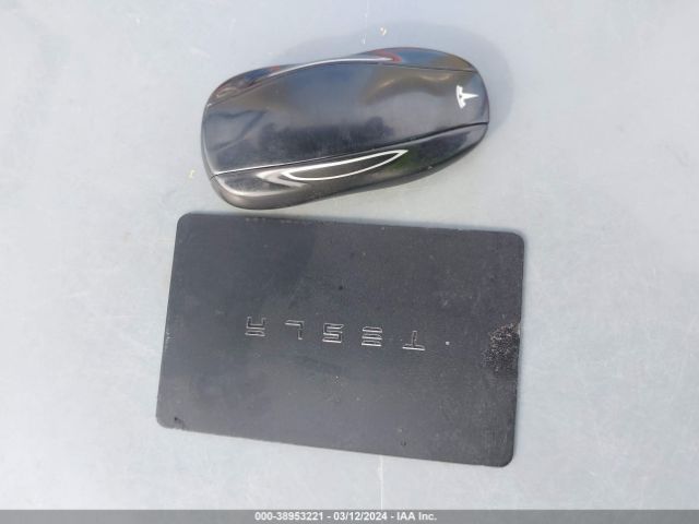 5YJSA1H48FF084775 Tesla Model S 85d/p85d