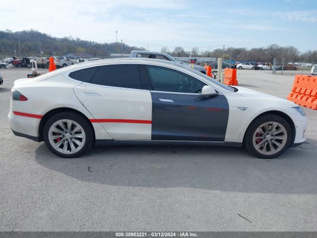 5YJSA1H48FF084775 Tesla Model S 85d/p85d