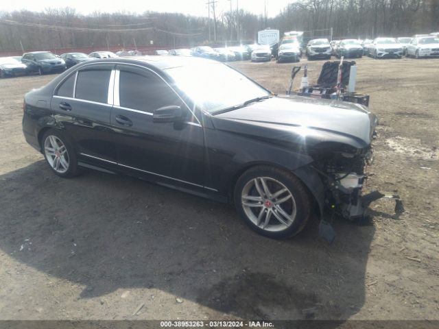 WDDGF8AB6ER303322 Mercedes-Benz C 300 Luxury 4matic/sport 4matic