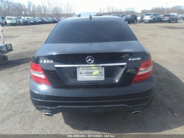 WDDGF8AB6ER303322 Mercedes-Benz C 300 Luxury 4matic/sport 4matic