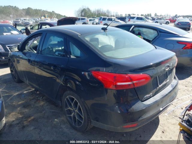1FADP3H2XJL318833 Ford FOCUS SEL