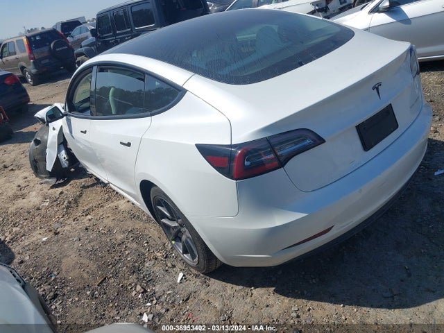 Tesla Model 3 Long Range Dual Motor All-wheel Drive 2022 5YJ3E1EB6NF102099 Image 3
