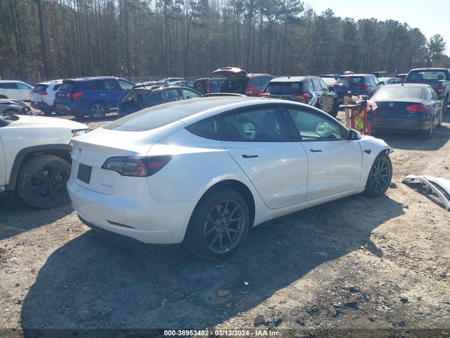 Tesla Model 3 Long Range Dual Motor All-wheel Drive 2022 5YJ3E1EB6NF102099 Image 4