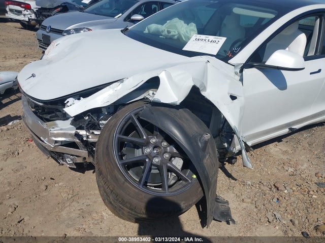 Tesla Model 3 Long Range Dual Motor All-wheel Drive 2022 5YJ3E1EB6NF102099 Image 6