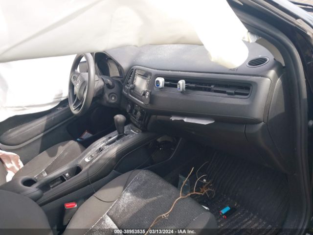 3CZRU6H32NM759244 Honda Hr-v Awd Lx