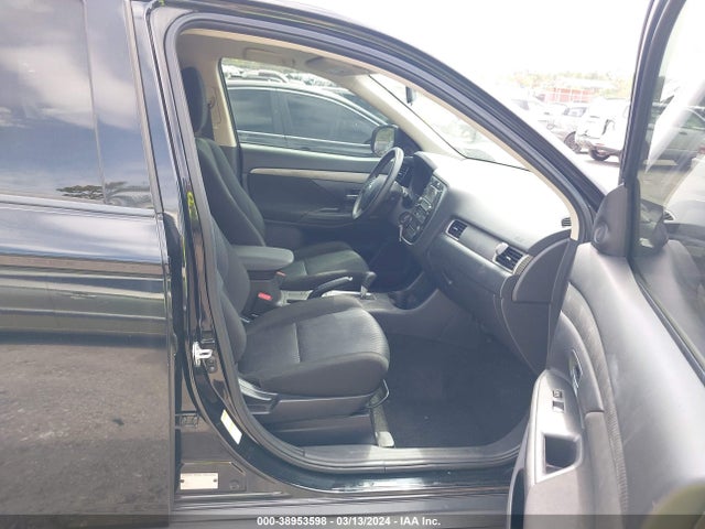 Mitsubishi Outlander Es 2014 JA4AD2A30EZ001479 Image 5
