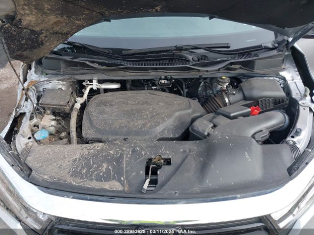 5FNRL6H98MB010853 Honda Odyssey Elite