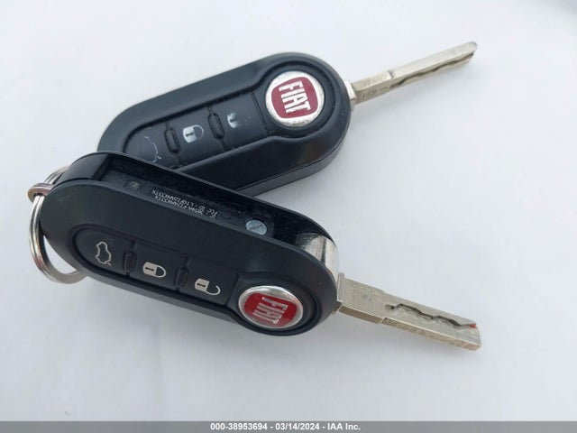 2013 FIAT 500 3C3CFFCRXDT514900 Photo 10