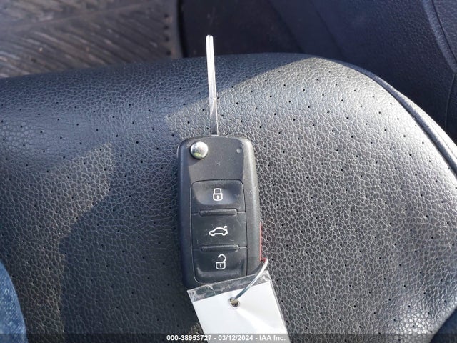 3VWDB7AJXHM208632 Volkswagen Jetta 1.4t Se