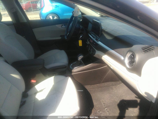 KIA Forte Lxs 2023 3KPF24AD8PE505847 Image 5