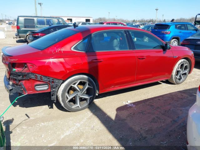 1VWMA7A30MC018645 Volkswagen Passat 2.0t R-line