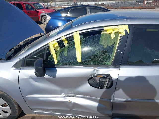 JF1GJAA65FH011645 Subaru Impreza 2.0i
