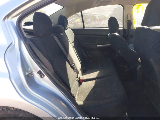 JF1GJAA65FH011645 Subaru Impreza 2.0i