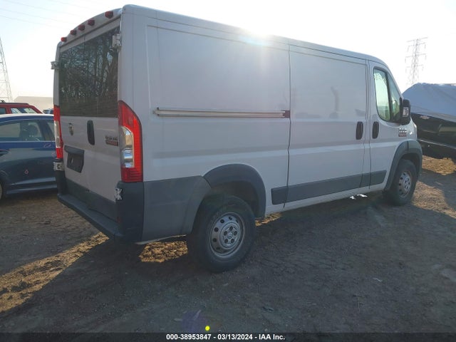 3C6TRVAG0HE536243 RAM Promaster 1500 Low Roof 136 Wb