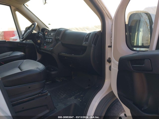 3C6TRVAG0HE536243 RAM Promaster 1500 Low Roof 136 Wb