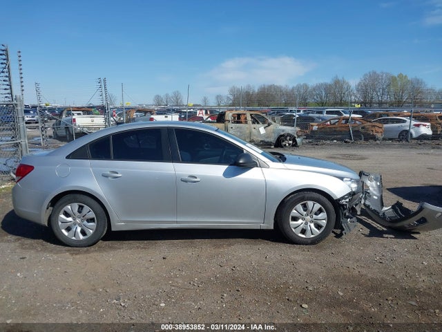 Chevrolet Cruze Ls Auto 2014 1G1PA5SH0E7138589 Image 13