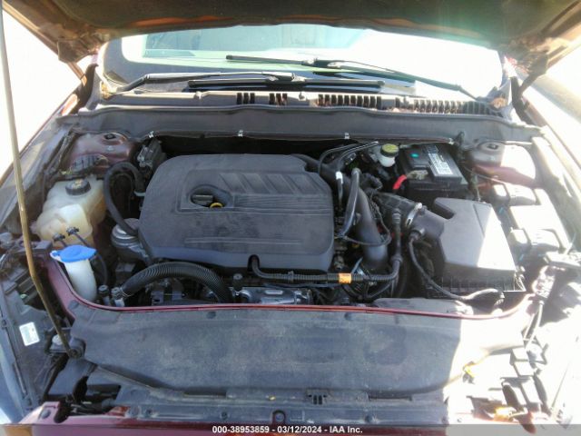 3FA6P0HD0FR156759 Ford FUSION SE