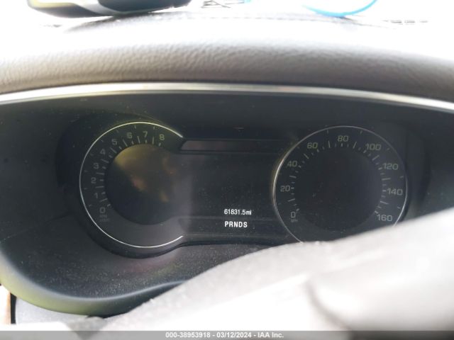 5LMCJ3D95GUJ11675 Lincoln Mkc Reserve