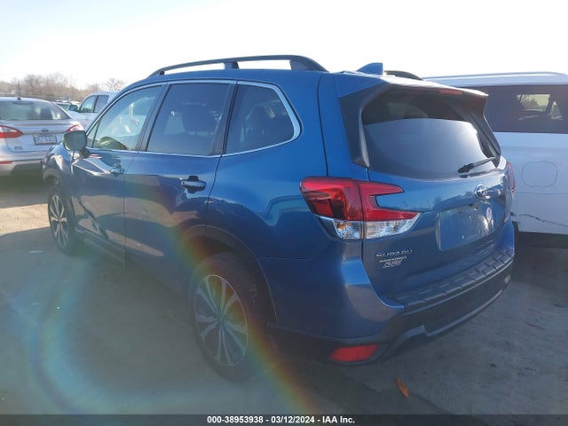 Subaru Forester Limited 2021 JF2SKAUC8MH402712 Image 3