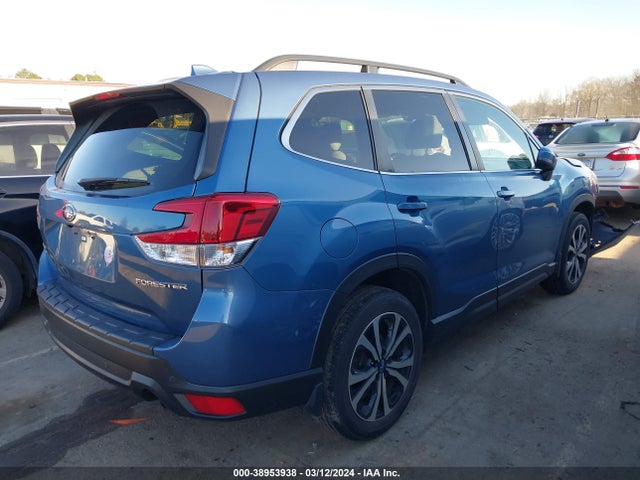Subaru Forester Limited 2021 JF2SKAUC8MH402712 Image 4