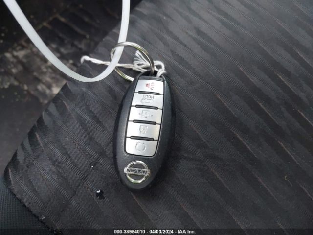 5N1AT2MT8JC750088 Nissan ROGUE SV