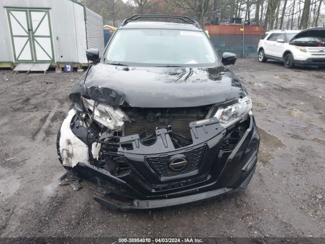 5N1AT2MT8JC750088 Nissan ROGUE SV