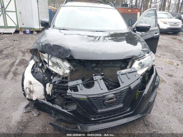 5N1AT2MT8JC750088 Nissan ROGUE SV