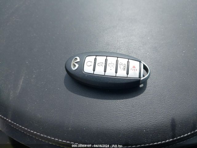 3PCAJ5M37KF106680 Infiniti Qx50 Essential