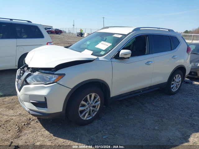 Nissan ROGUE SV 2017 5N1AT2MV7HC872761 Image 2