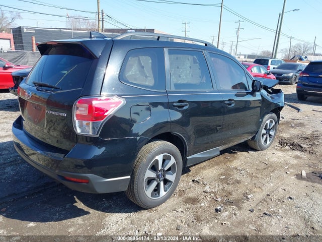 Subaru Forester 2.5i Premium 2018 JF2SJAEC8JH508669 Image 4