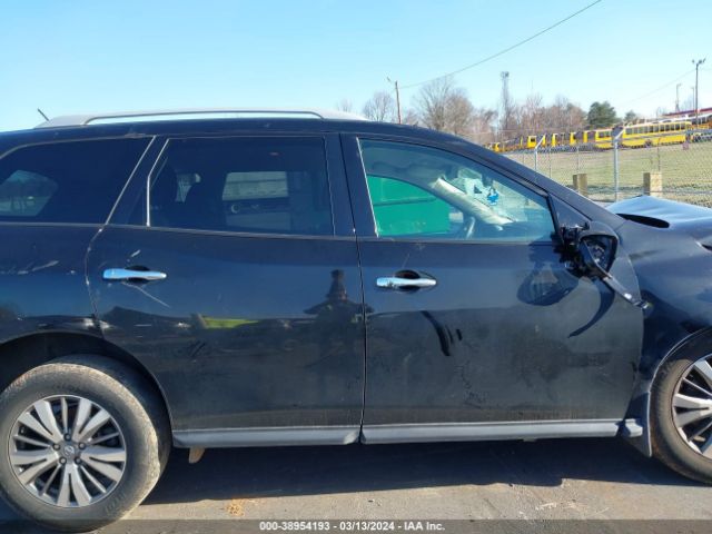 5N1DR2MN4JC665522 Nissan Pathfinder Sv