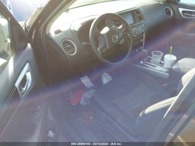 5N1DR2MN4JC665522 Nissan Pathfinder Sv