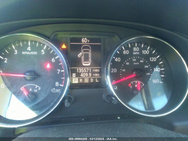 JN8AS5MT9FW162218 Nissan Rogue Select S