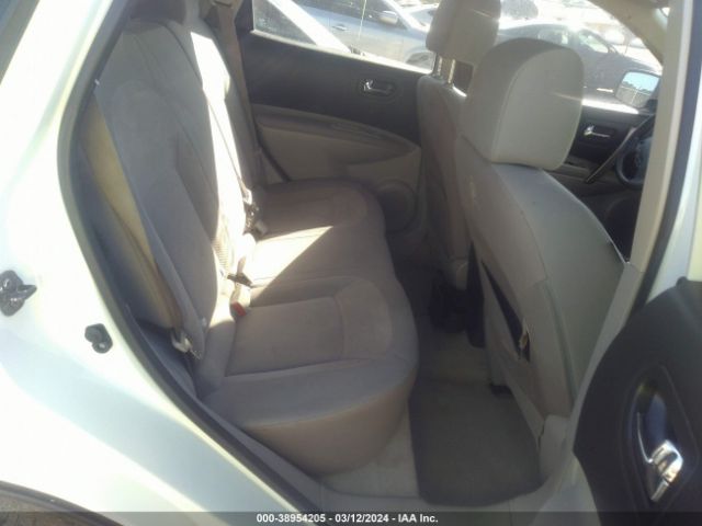 JN8AS5MT9FW162218 Nissan Rogue Select S