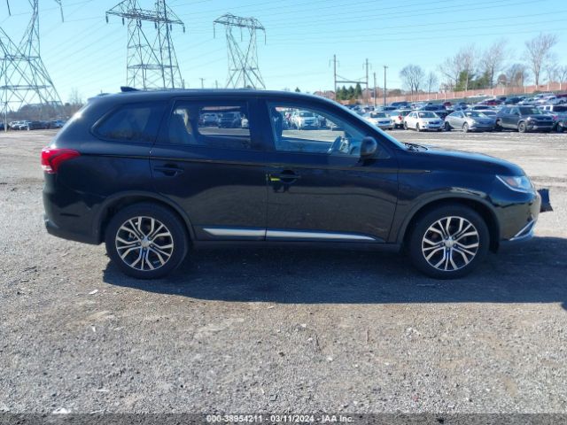 JA4AZ2A36JZ006133 Mitsubishi Outlander Es
