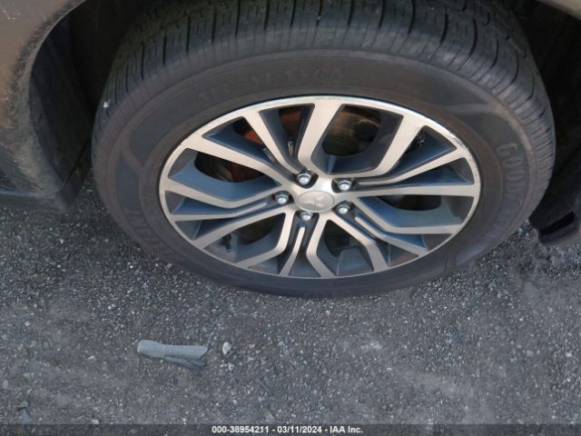 JA4AZ2A36JZ006133 Mitsubishi Outlander Es