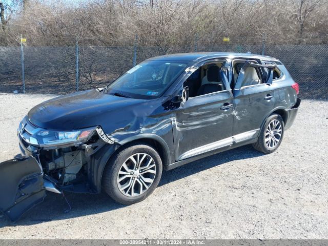 JA4AZ2A36JZ006133 Mitsubishi Outlander Es