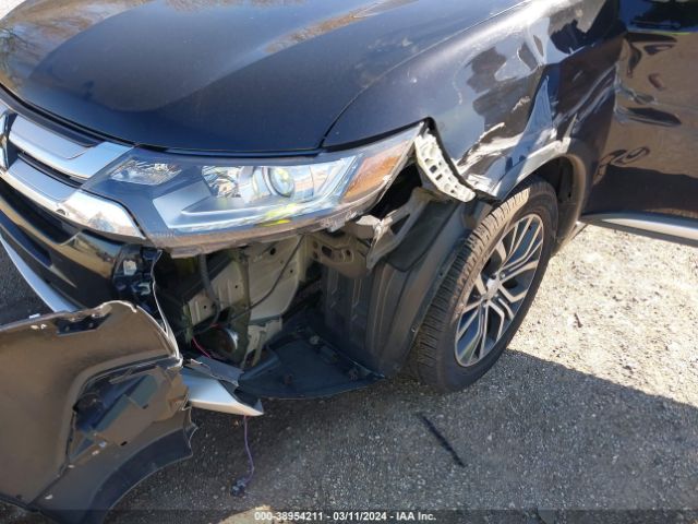 JA4AZ2A36JZ006133 Mitsubishi Outlander Es