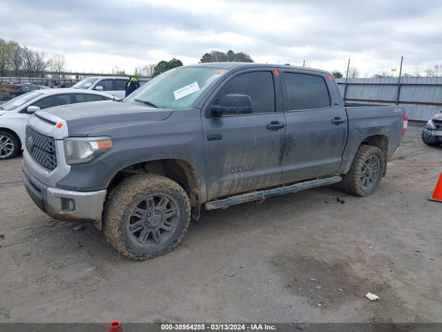 Toyota Tundra Sr5 2021 5TFDY5F15MX959933 Image 2