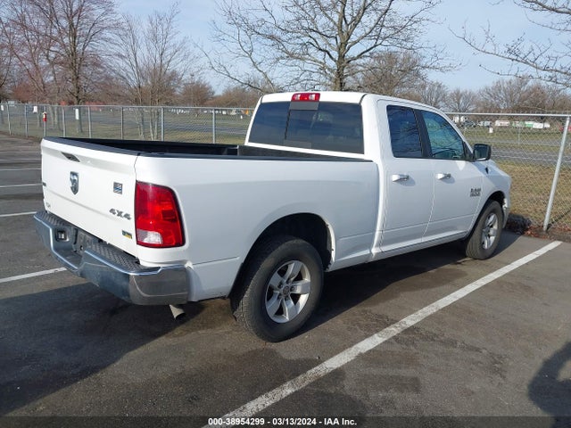 1C6RR7GG6JS127938 RAM 1500 Slt Quad Cab 4x4 6'4 Box