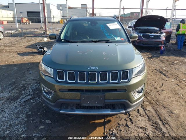 3C4NJDCBXMT562925 Jeep Compass Limited 4x4