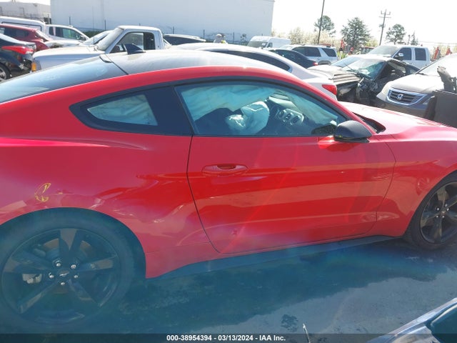 Ford Mustang Ecoboost Fastback 2022 1FA6P8TH4N5141823 Image 13