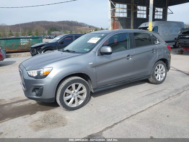 4A4AR3AU8FE018439 Mitsubishi Outlander Sport Es
