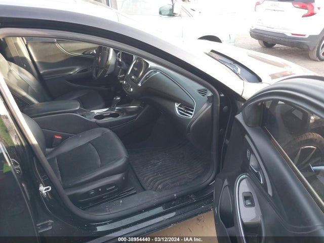 Chevrolet MALIBU LT 2018 1G1ZD5ST8JF189097 Image 5
