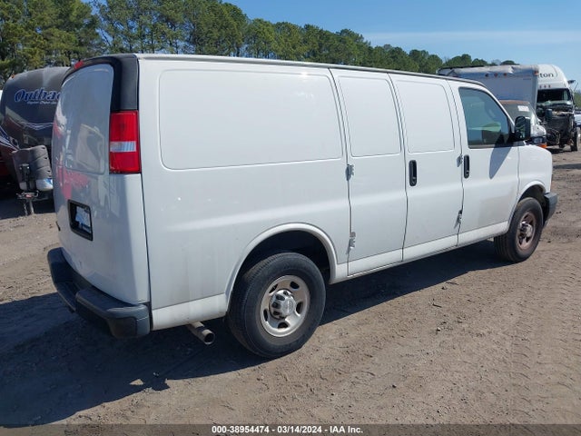 Chevrolet Express 2500 Work Van 2019 1GCWGAFP4K1323433 Image 4