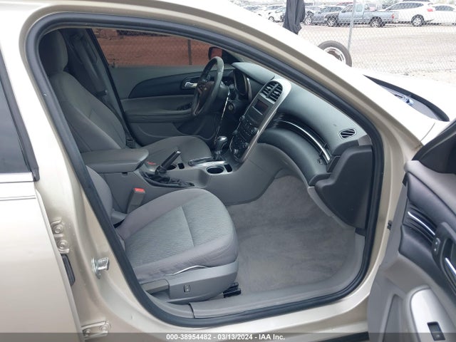 Chevrolet MALIBU LS 2015 1G11B5SL4FF242887 Image 5