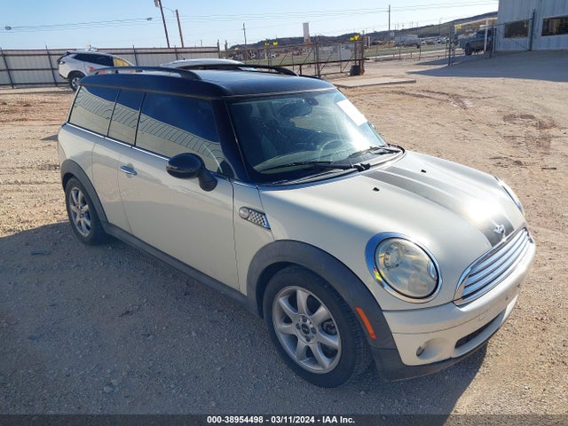 2010 MINI COOPER CLUBMAN WMWML3C52ATX36582 Photo 0