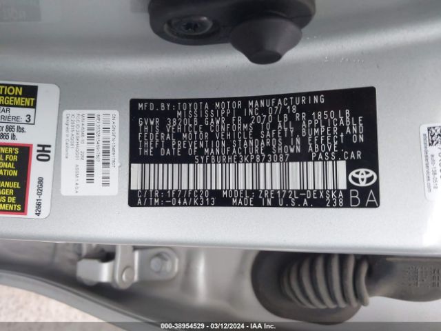 5YFBURHE3KP873087 Toyota COROLLA SE