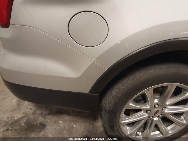 Ford Explorer Limited 2017 1FM5K8F84HGC60489 Image 19
