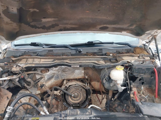 1C6RR7KM4JS274756 RAM 1500 Tradesman  4x4 5'7 Box